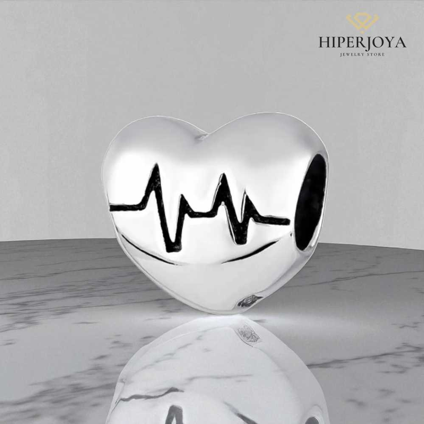 Silver heart bead 2