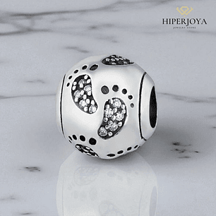 Silver paw print bead