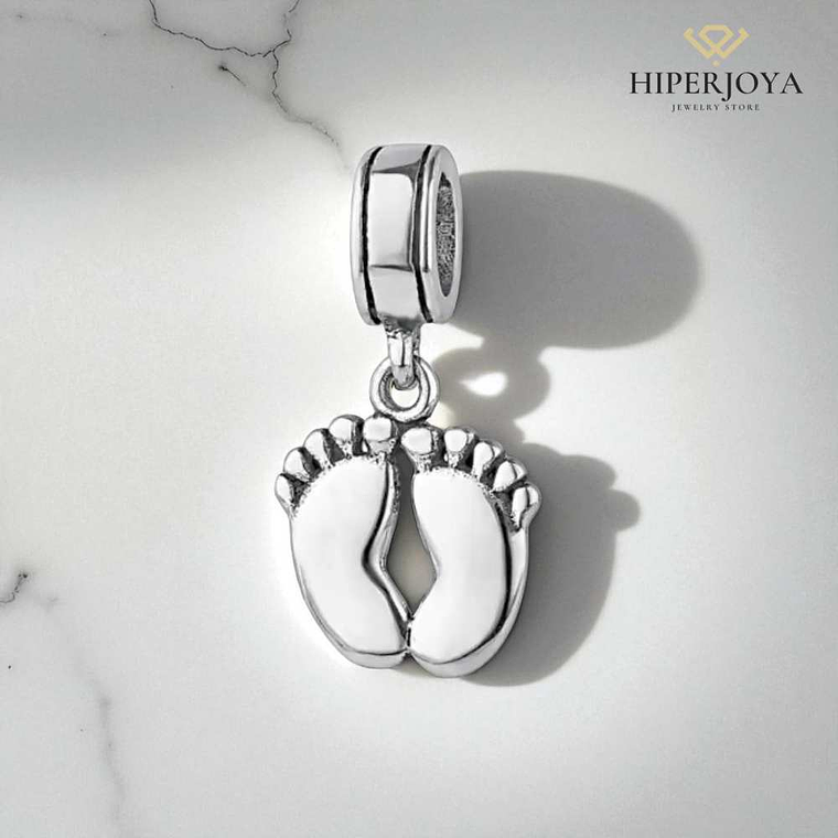 Abalorio pies bebé plata 2