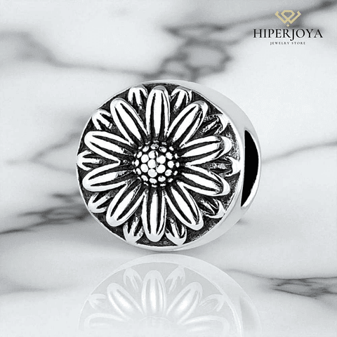 Silver flower bead 