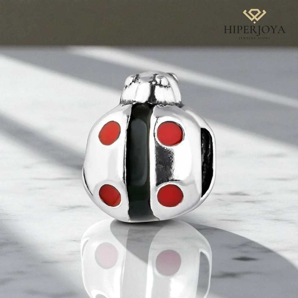 Abalorio mariquita plata 2