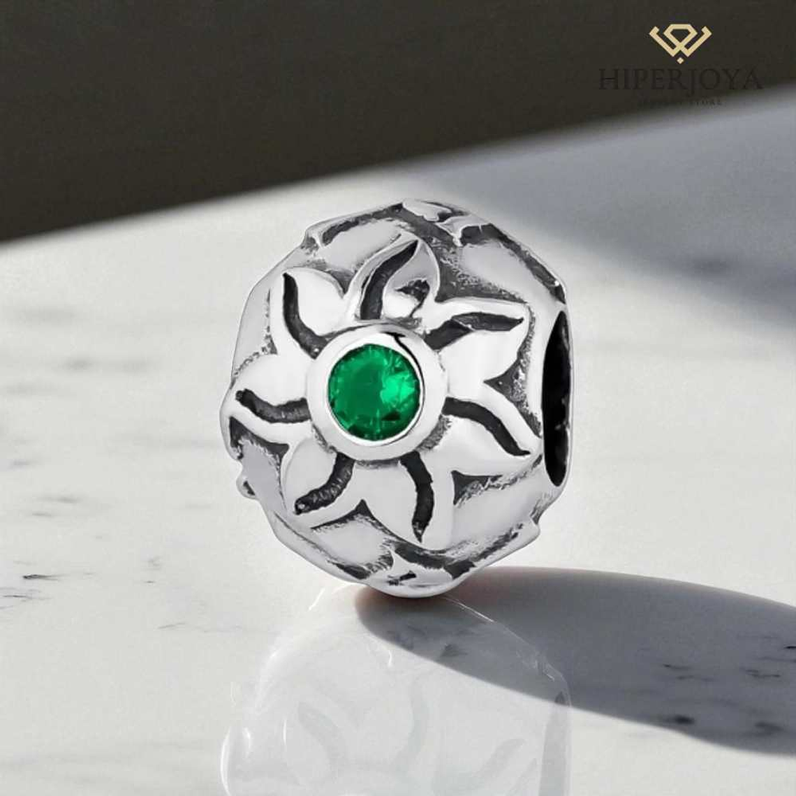 Abalorio aura verde plata 2