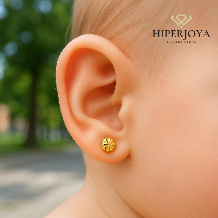 Pendientes pequeños de oro 1