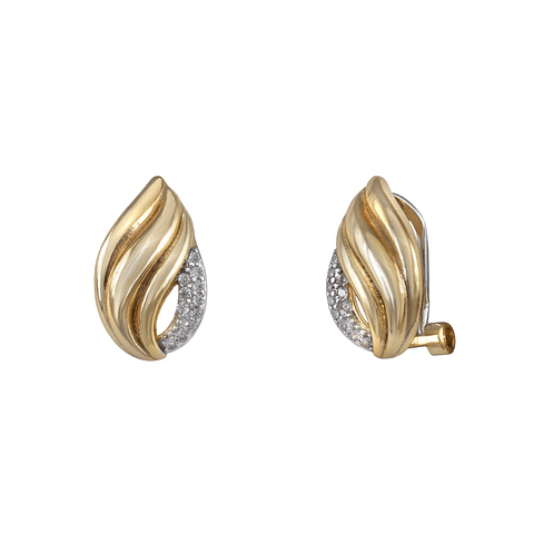 Pendientes dorados elegantes