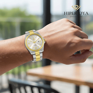 Reloj de acero con bisel tres agujas 