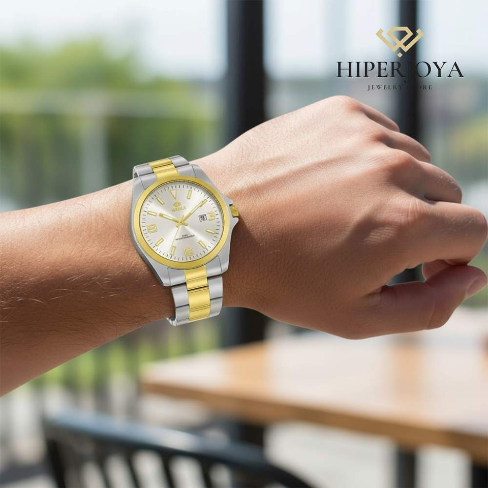 Reloj de acero con bisel tres agujas  2