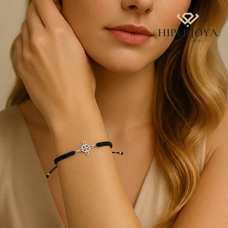 Pulsera de hilo y nudo de bruja  2