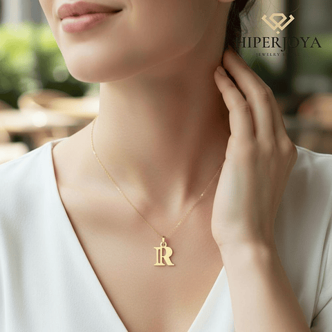 Colgante de inicial R Oro 18k