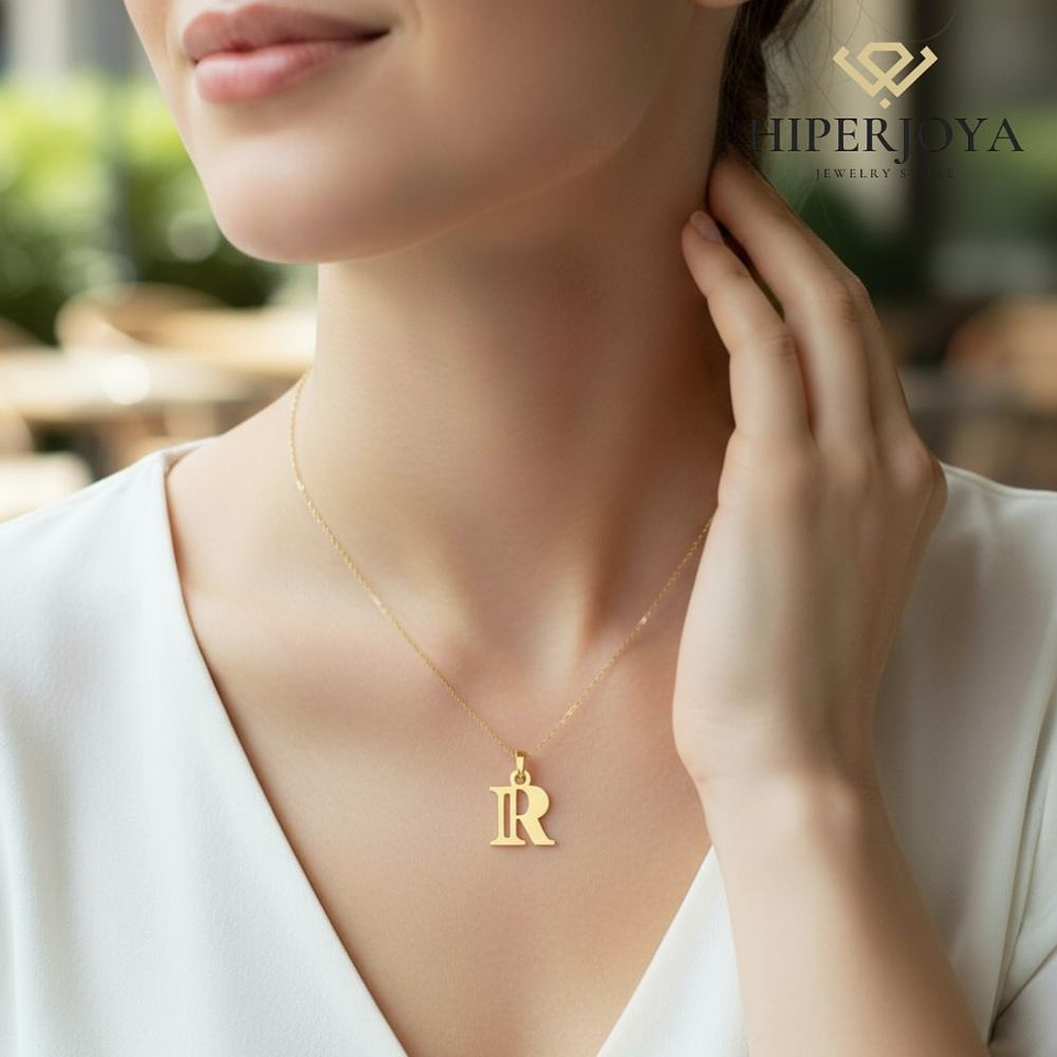 Colgante de inicial R Oro 18k 2