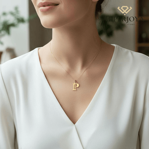 Colgante de inicial P Oro 18k