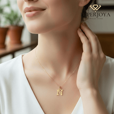 Colgante de inicial N Oro 18k