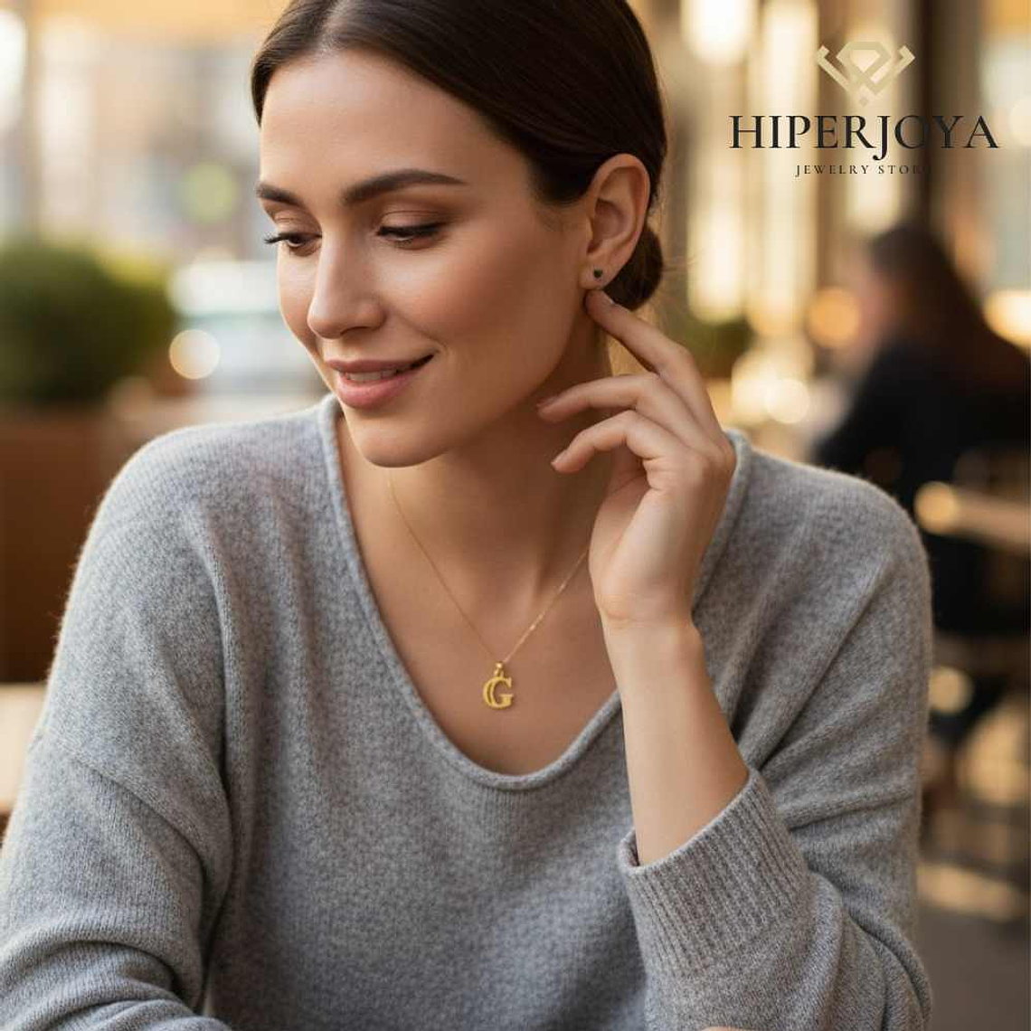 Colgante de inicial G Oro 18k 3