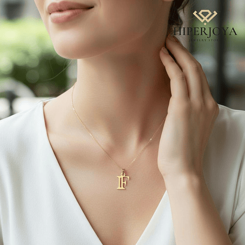 Colgante de inicial F Oro 18k