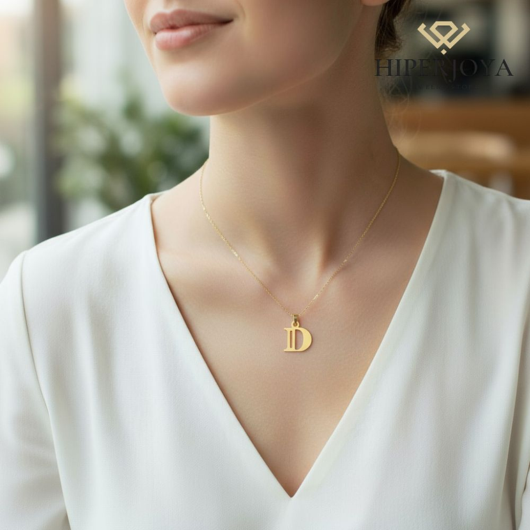 Colgante de inicial D Oro 18k 2