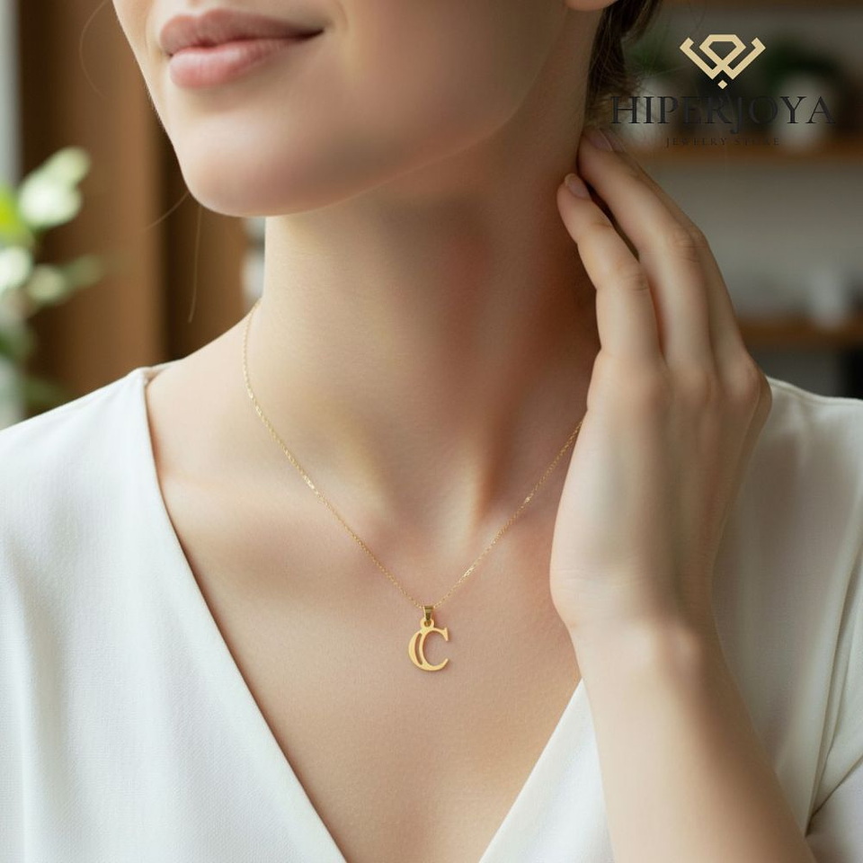 Colgante de inicial C Oro 18k 2