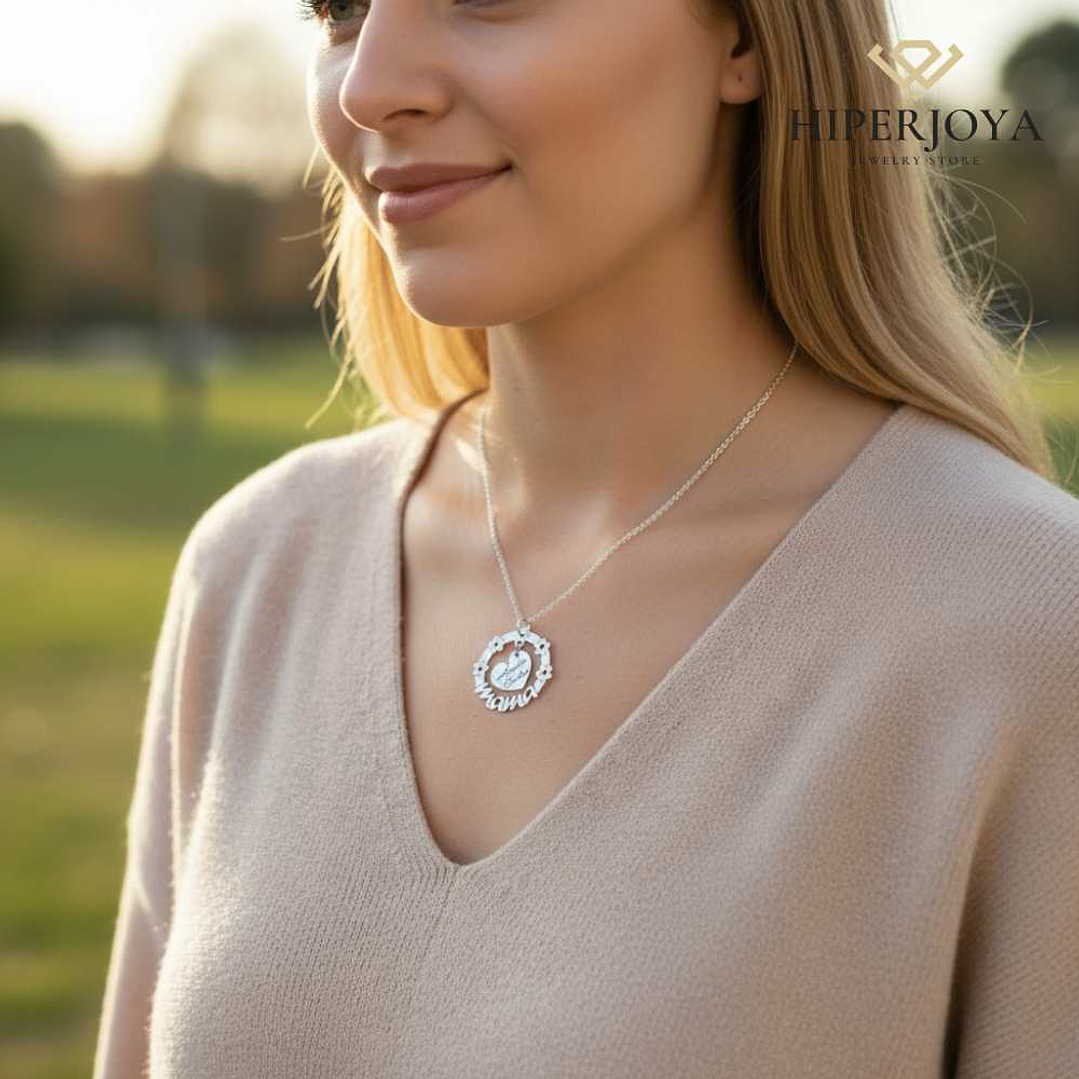 Colgante personalizado nombres y flores plata 3