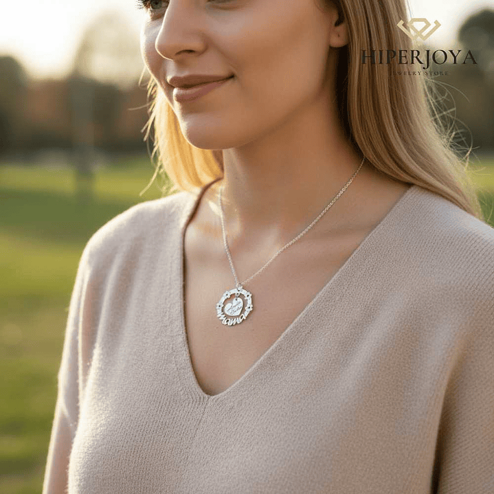 Colgante personalizado nombres y flores plata 3