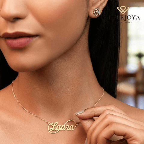 Gargantilla personalizada medio infinito con nombre plata baño de oro 