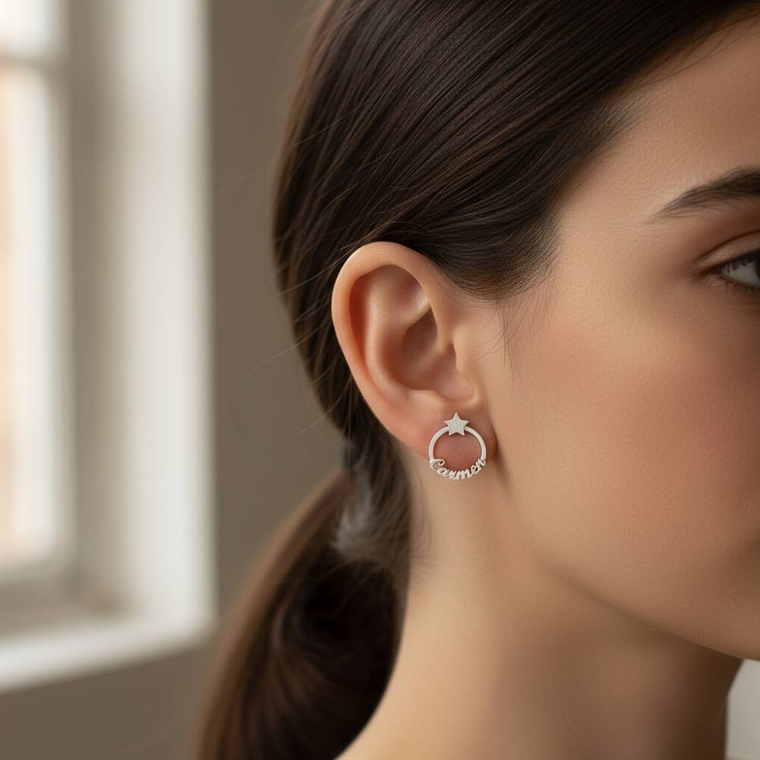 Pendiente personalizado con nombre en forma circular plata 2