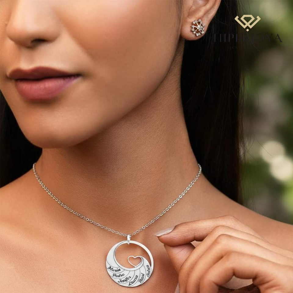 Gargantilla personalizada con nombres y corazón plata 2