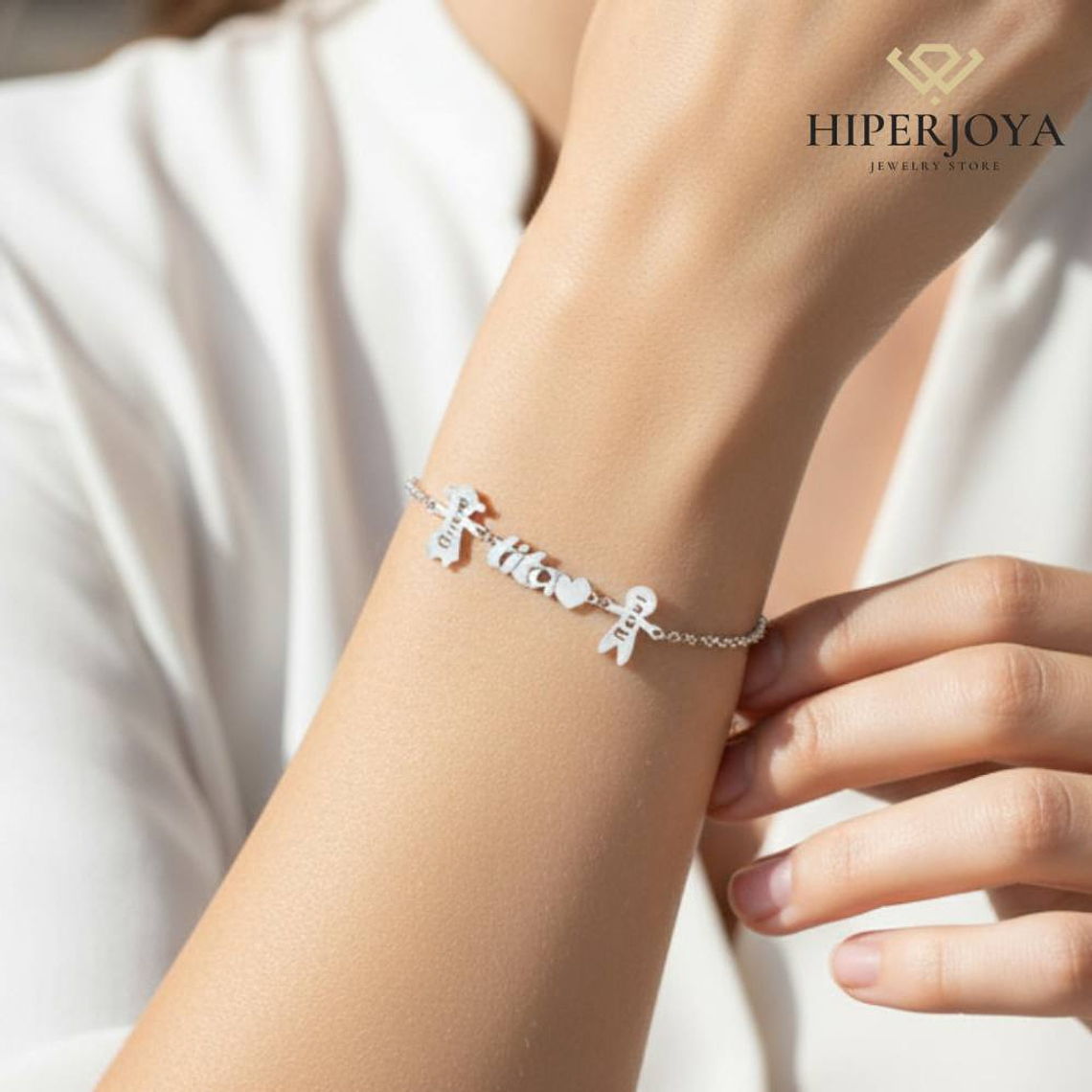 Pulsera personalizada tita y nombres de sobrinos plata 2