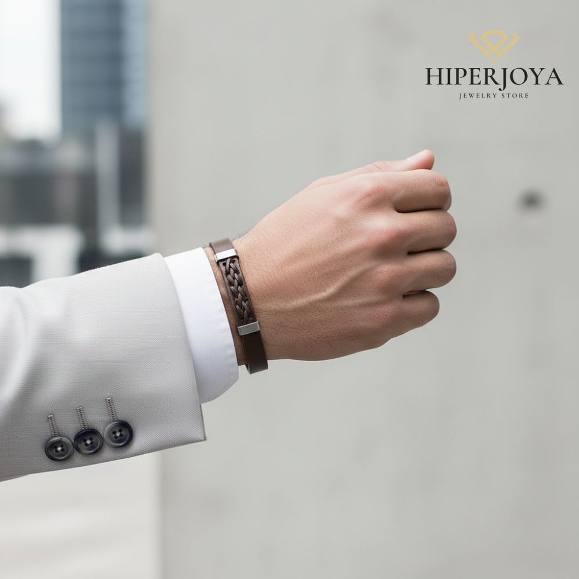 Pulsera marrón de piel 2