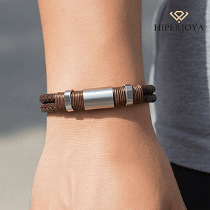 Pulsera para hombre de piel trenzada doble en color marrón