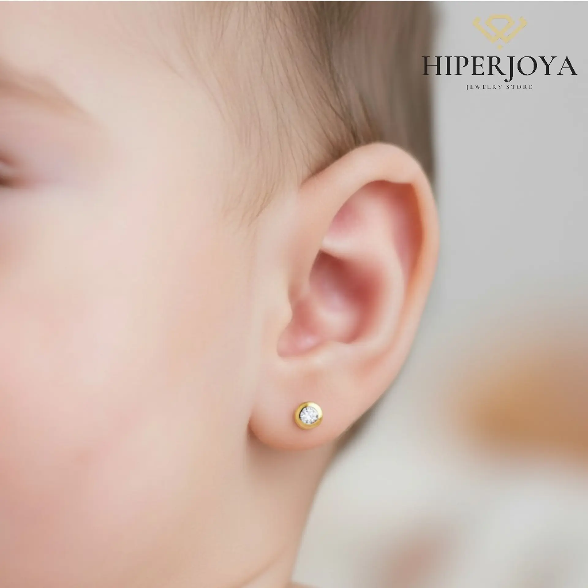 Pendientes Oro amarillo 18k chatón con circonita  1