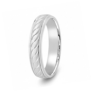 Alianza de plata tallada