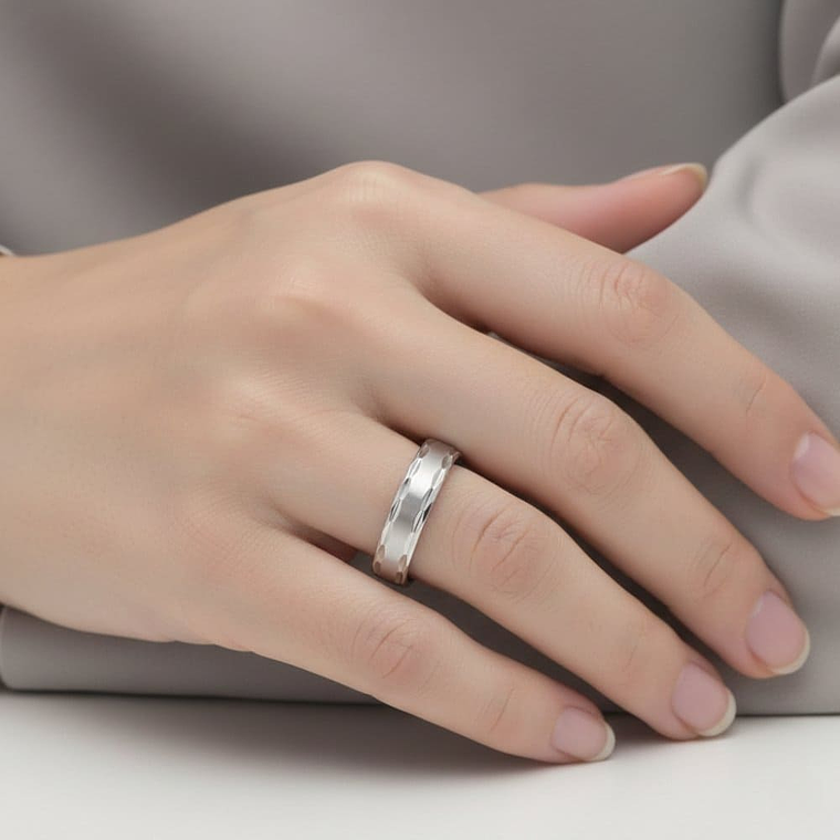 Alianza de plata tallada 2