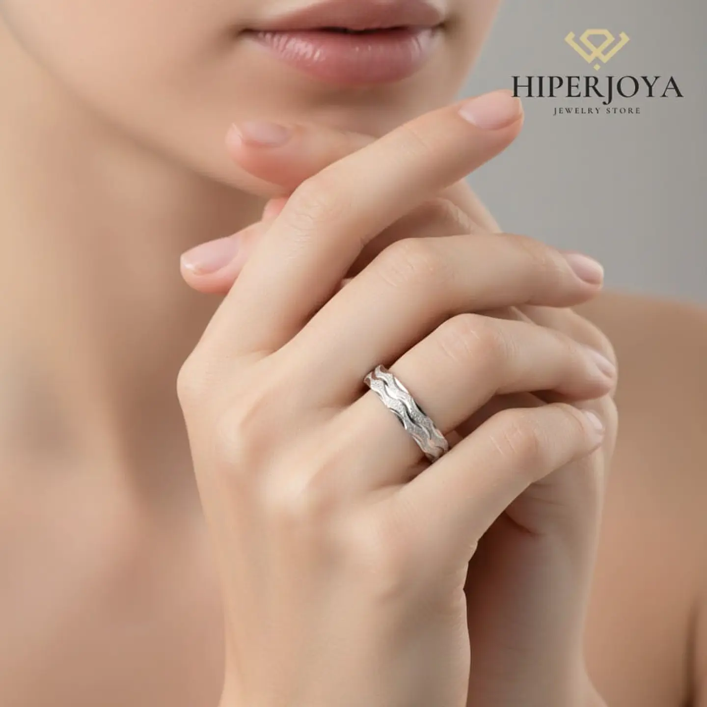 Alianza de plata con diseño  2