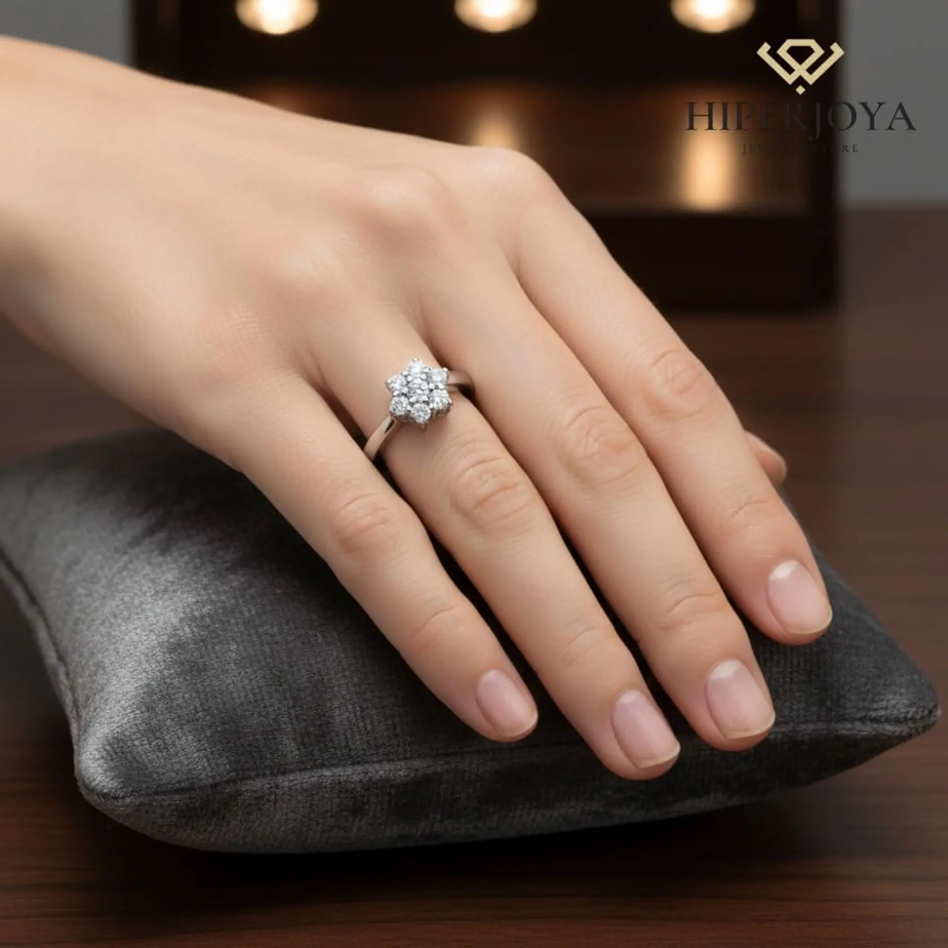 Anillo de compromiso Oro blanco 4