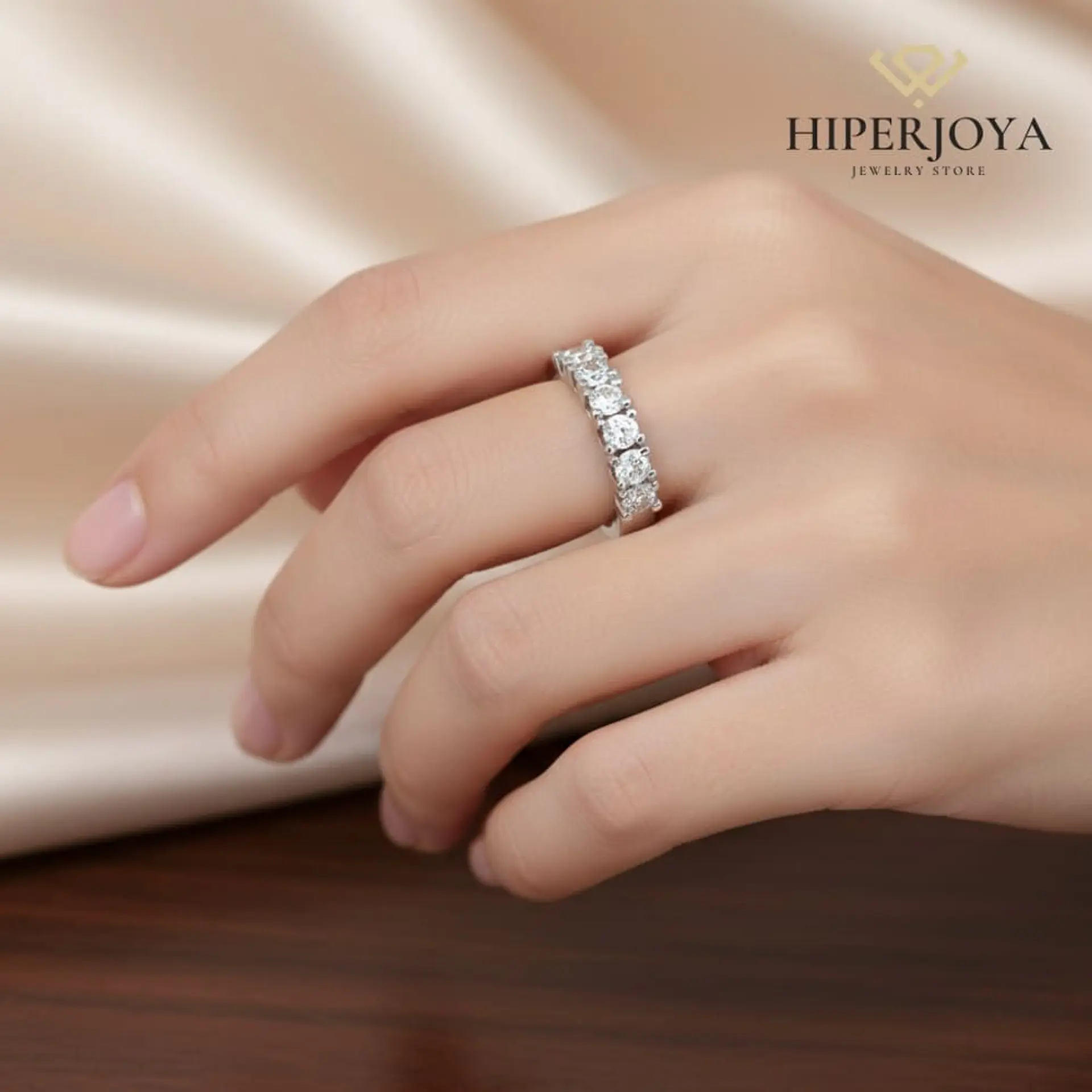 Anillo de compromiso Oro blanco 4