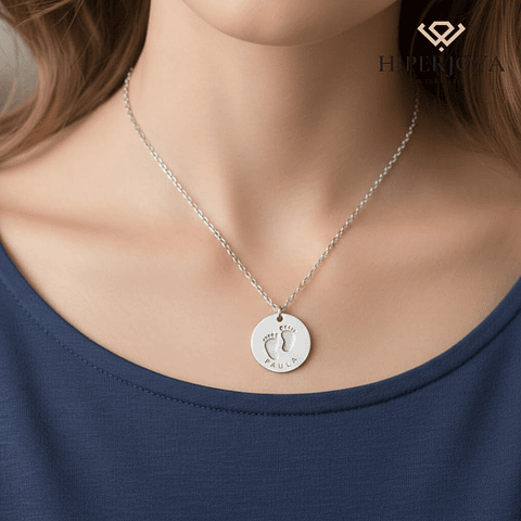 Gargantilla personalizada pies de bebé 