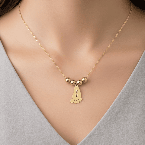 Gargantilla pie de bebé personalizada