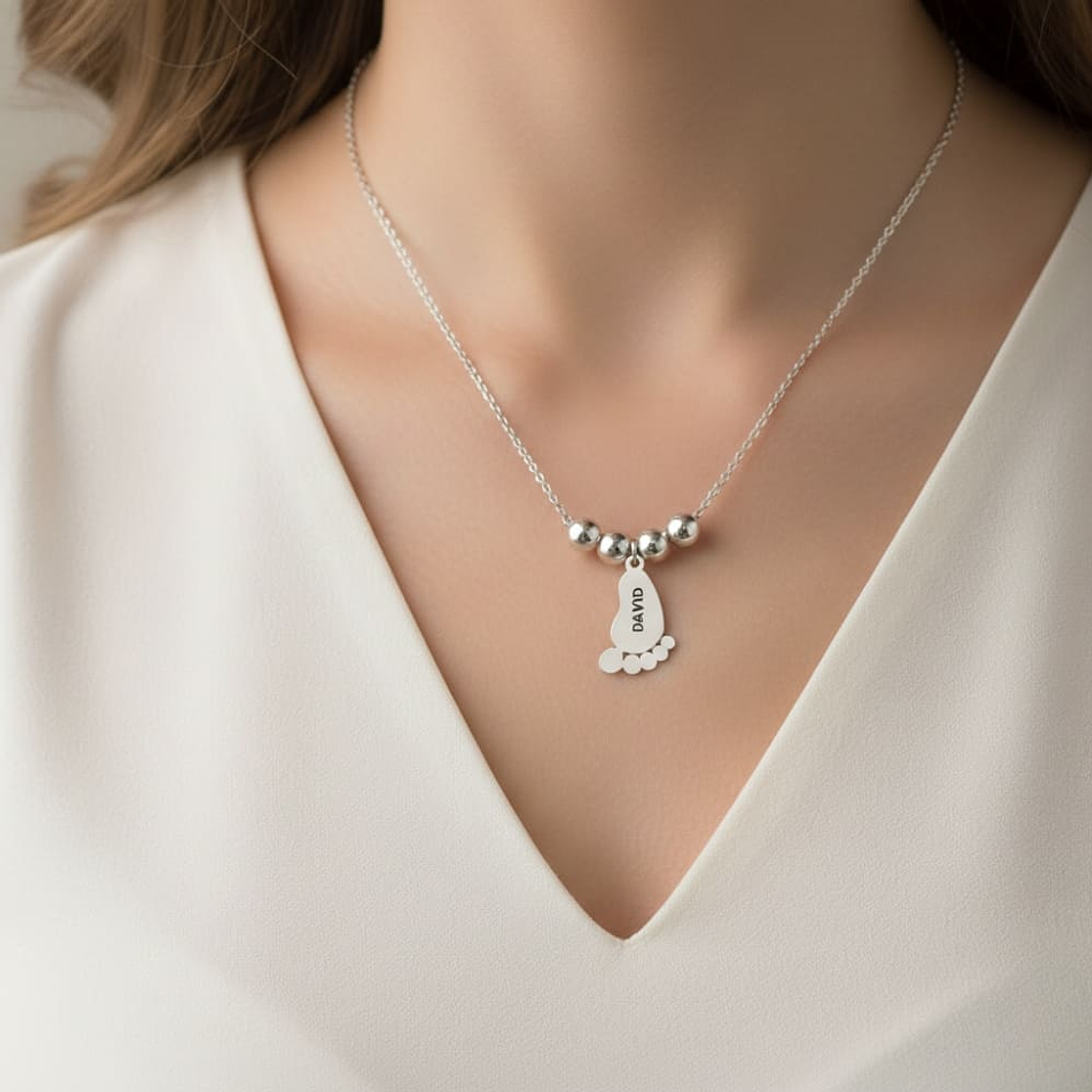 Gargantilla pie de bebé personalizada plata  1