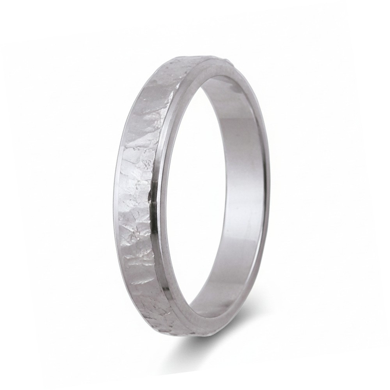 Alianza de oro blanco tallada 18k 1