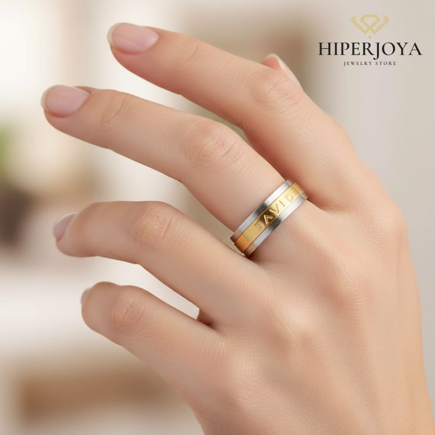 Alianza de oro 18k con nombre  17