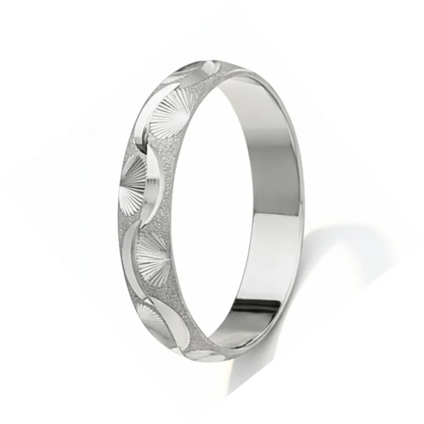 Alianza en plata de ley 925 con detalle de concha 1