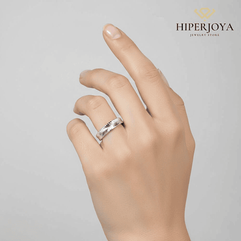 Alianza tallada en plata de ley 925