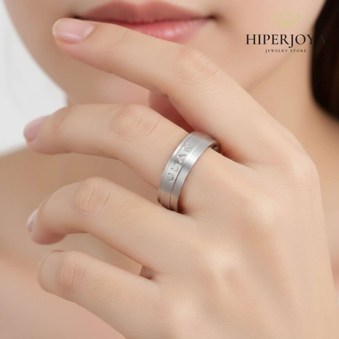 Alianza oro bicolor 18k nombre 23