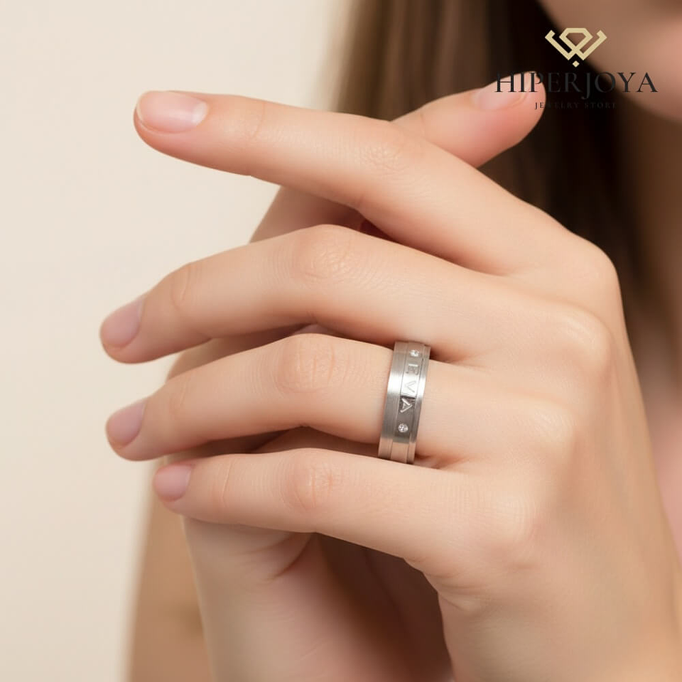 Alianza oro bicolor 18k nombre 25