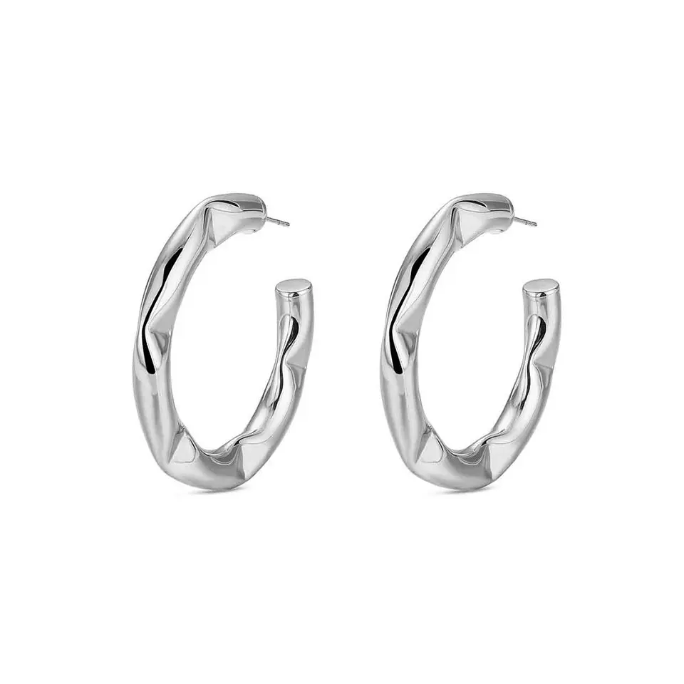 Pendientes en acero  1