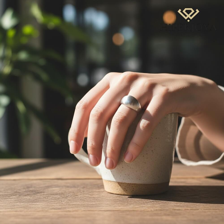 Anillo bombé de acero 2