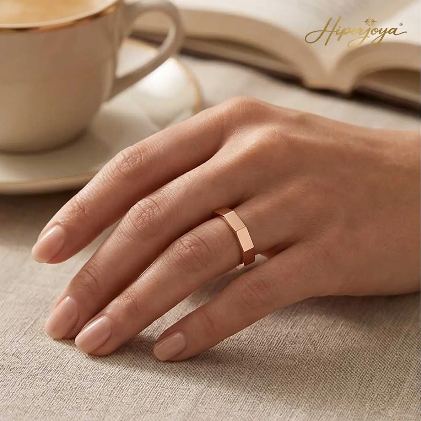 Alianza cubica oro rosa 18k 2