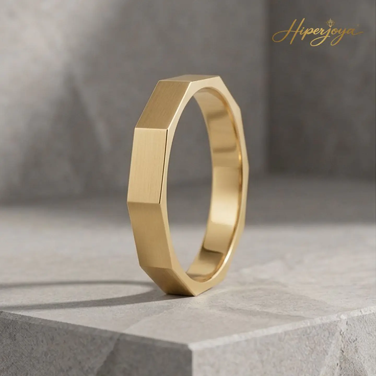 Alianza cubic oro de 18k  4