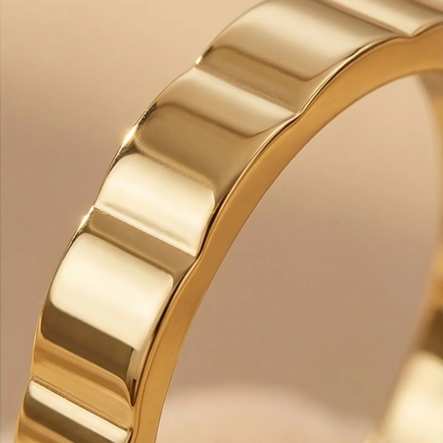 Alianza cubic de oro 18k  3