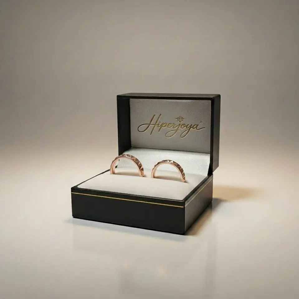 Alianza de oro rosa 18k cubic 6