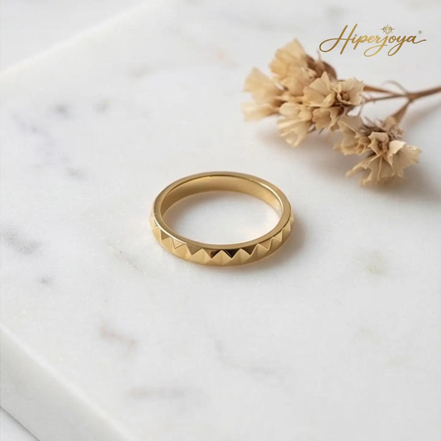 Alianza de oro 18k cubic  4