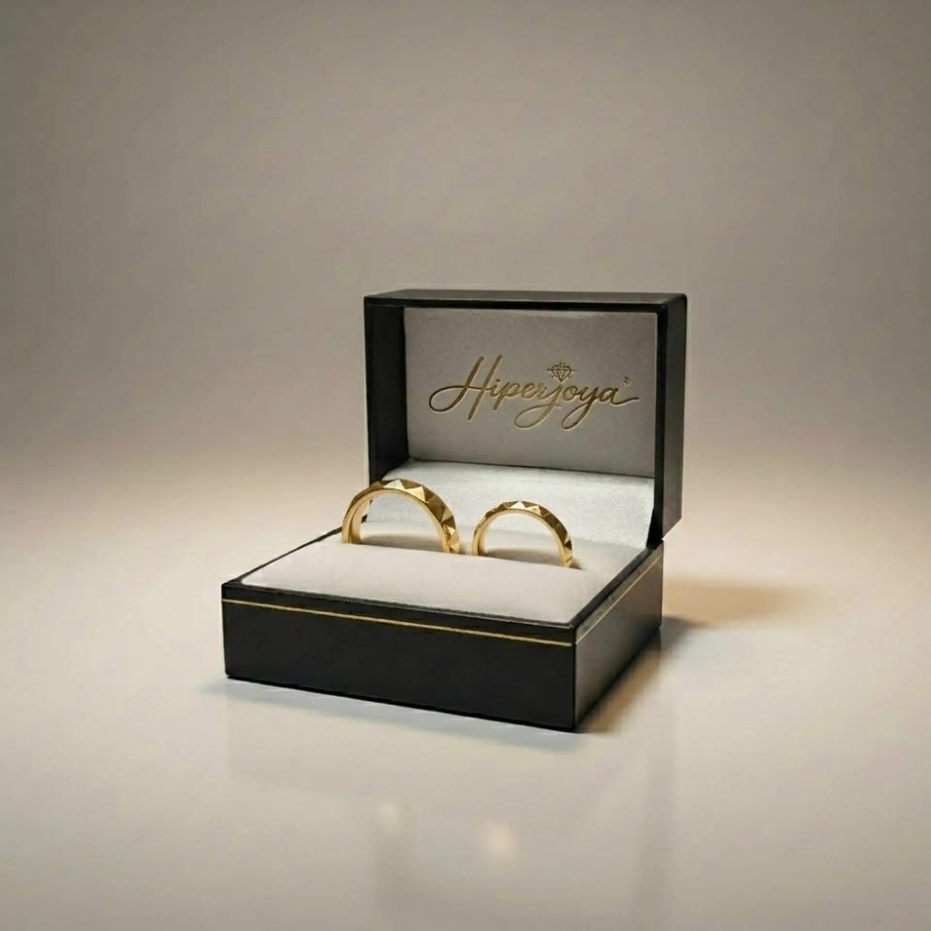 Alianza de oro 18k cubic  6